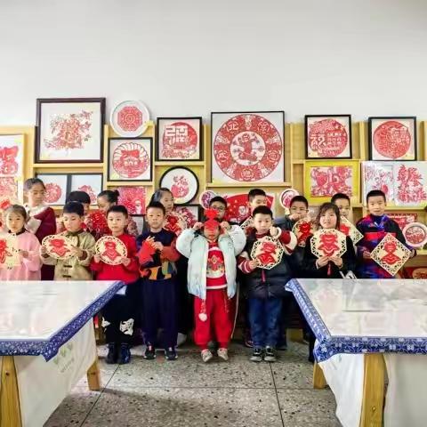 龙行龘龘过寒假  前程朤朤迎新篇 ——上杭县实验小学二年级（4）班寒假特色实践作业展示