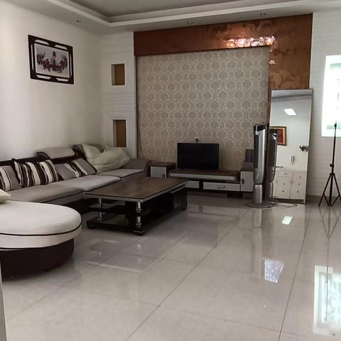 🌟32.8万，出售东站，眉中旁，紫玉苑5楼，现浇房，大3室2厅1卫，精装修，家具家电齐全，空调3台，带大洗衣阳台，产权面积112平米，实际面积130平米左右，老证，67176-68566