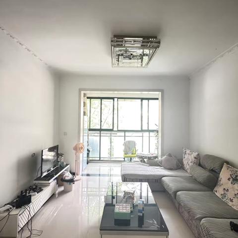 ⭐️🔑玫瑰园 16区，多层套三双卫，装修，房东急售32.8万，☎️：67176-68566