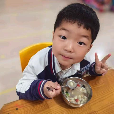 雁塔枫林华府铭蓝幼儿园夏季传染病预防知识宣传