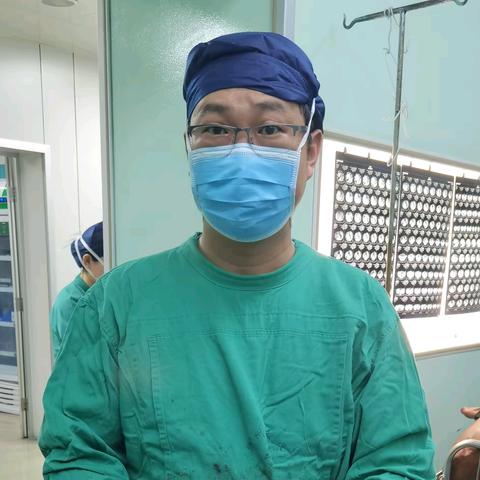 巨大肾错构瘤破裂出血抢救成功——郑大二附院泌尿外科