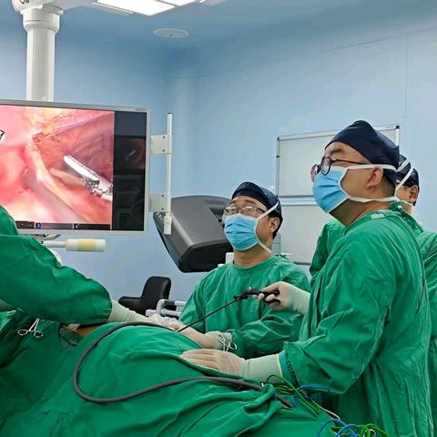 MayoⅡ级|勇闯禁区 再攀高峰   “达芬奇”助力精准切除 左侧肾癌并下腔静脉癌栓