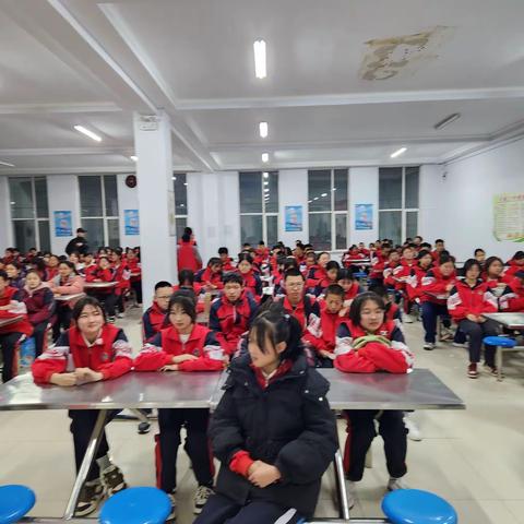 加强管理，携手共进