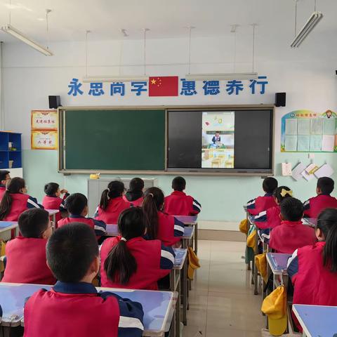 劳动教育丨永惠四6班巧手整理书桌， 用心收纳美好
