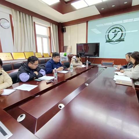 专家引领研”路花开——区教研员下校指导教学