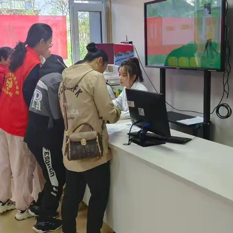 英雄中路街道蔡家巷社区开展——“情系残疾人 体检暖人心”爱心助残活动