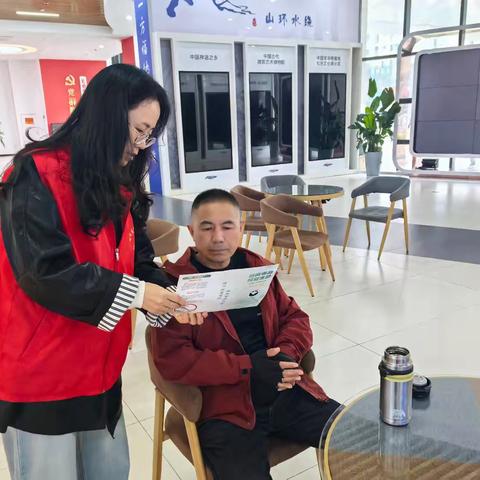 英雄中路街道蔡家巷社区开展“珍爱生命，远离毒品”宣传工作