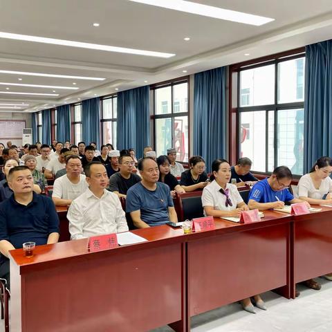 永乐街道镇城社区开展党的二十届三中全会精神宣讲