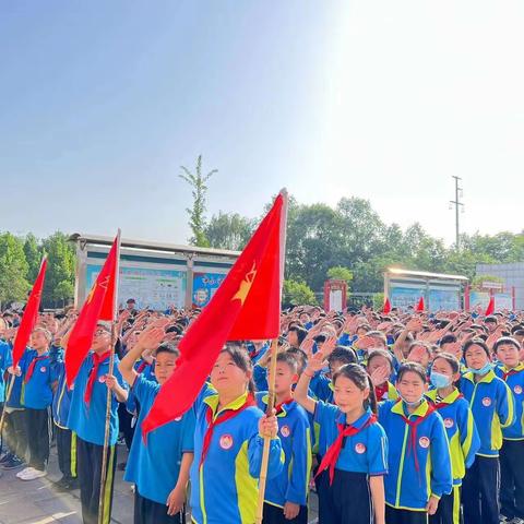 学习二十大 红旗渠精神代代传—林州市永和希望小学手绘红旗渠绘画掠影