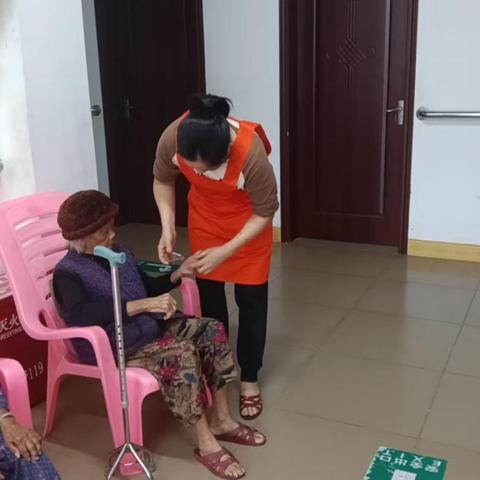 秋雨绵绵，院内暖意浓｜博厚镇敬老院的别样重阳