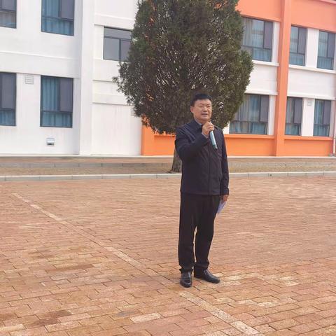 家校同心护成长 双减赋能保安全——金滩镇初级中学家长会暨校园安全教育大会顺利召开