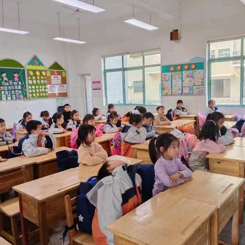 🏫先锋小学 2201 班🚩第2次课教学反馈