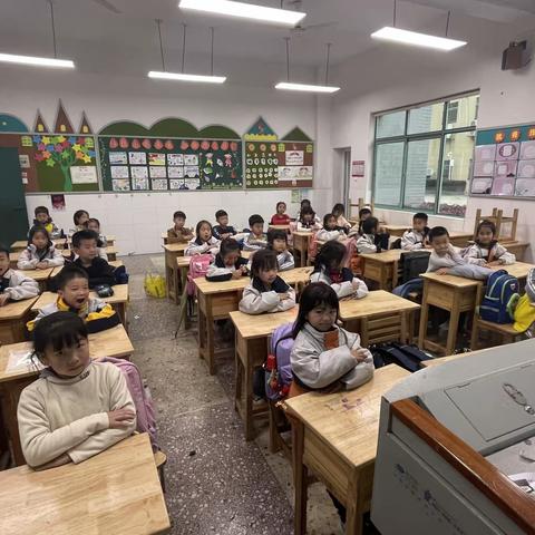 🏫先锋小学 2201 班🚩第11次课教学反馈