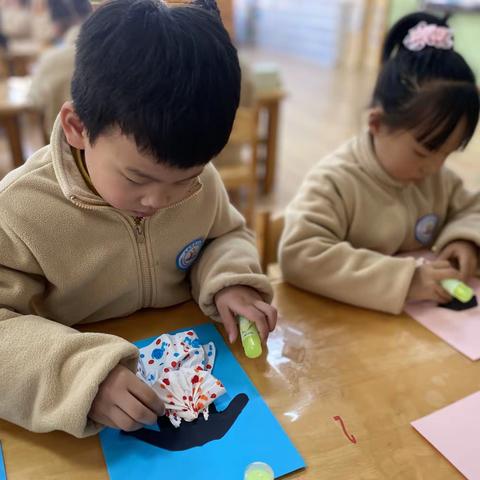 女神节•花样宠爱——开封市星星幼儿园“三八”妇女节活动