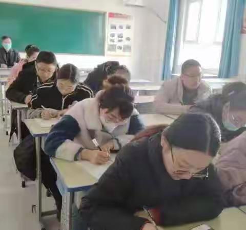 “读课标，析教材”培训活动——小学科学活动总结