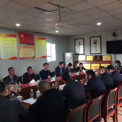 区人大来我院调研人才工作