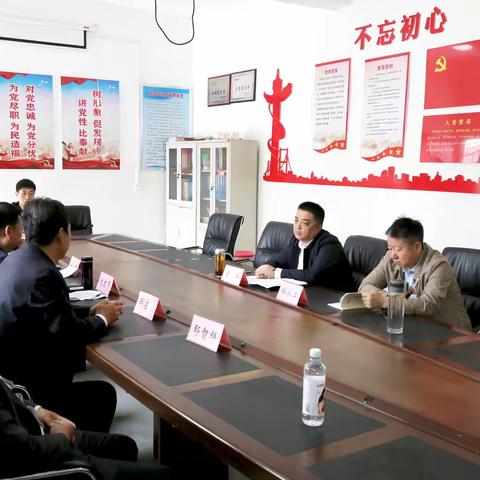 区人大代表调研桂村乡村集体经济