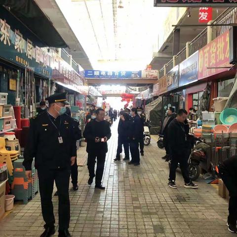 三八社区对思故台商业街开展环境及消防安全集中整治工作