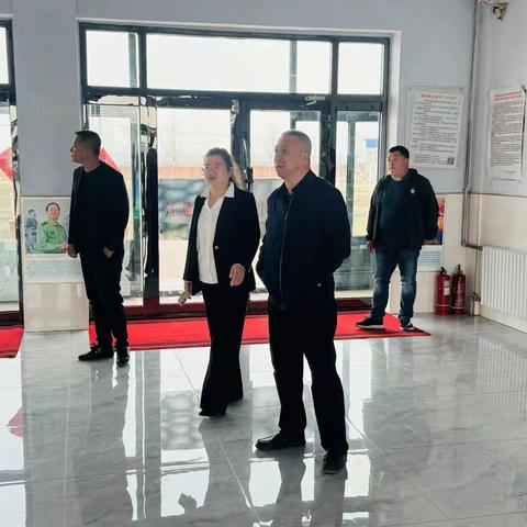 强化日常安全检查  筑牢校园安全防线｜局领导莅临我校进行日常安全管理检查