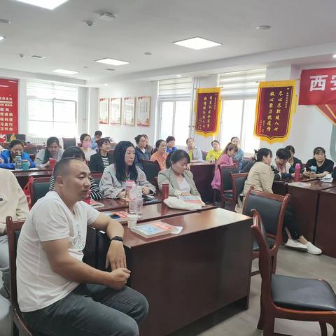 电子商务进社区 提升能力促发展——曲江街道春临社区电子商务结业了