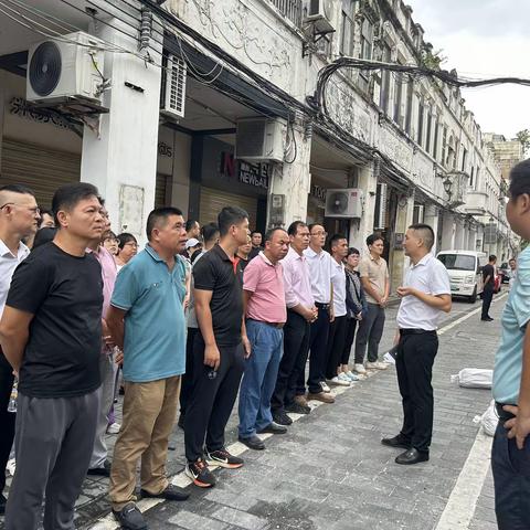 中山街道迅速开展火灾事故处置并组织各社区立即进行消防整治专项工作