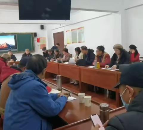 凝心聚力跟党走 踔厉奋发新征程