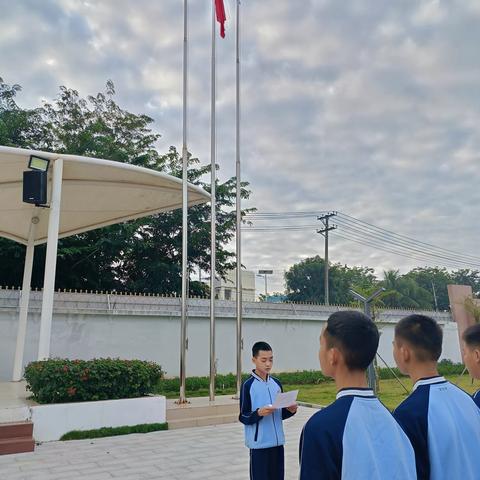 弘扬宪法 法润少年——东方市感恩学校开展学习宪法活动