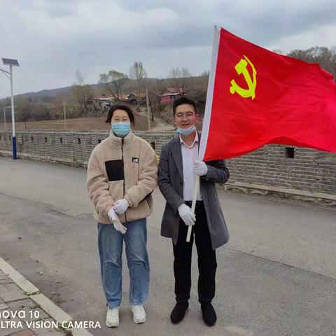 红旗社区—组工干部“深植”社区 提效增能