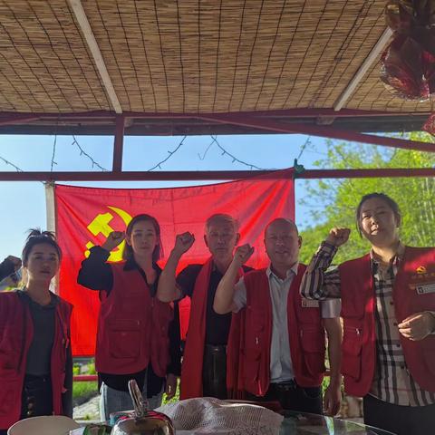 【微笑江源  基层组织在行动】红旗社区开展“银发”生辉映初心主题活动