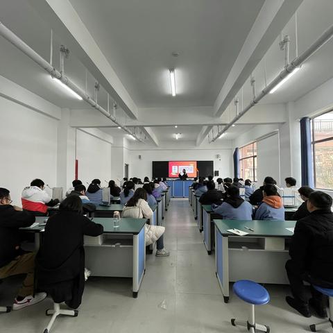 华东师范大学上饶实验中学高中物理第3周教研活动