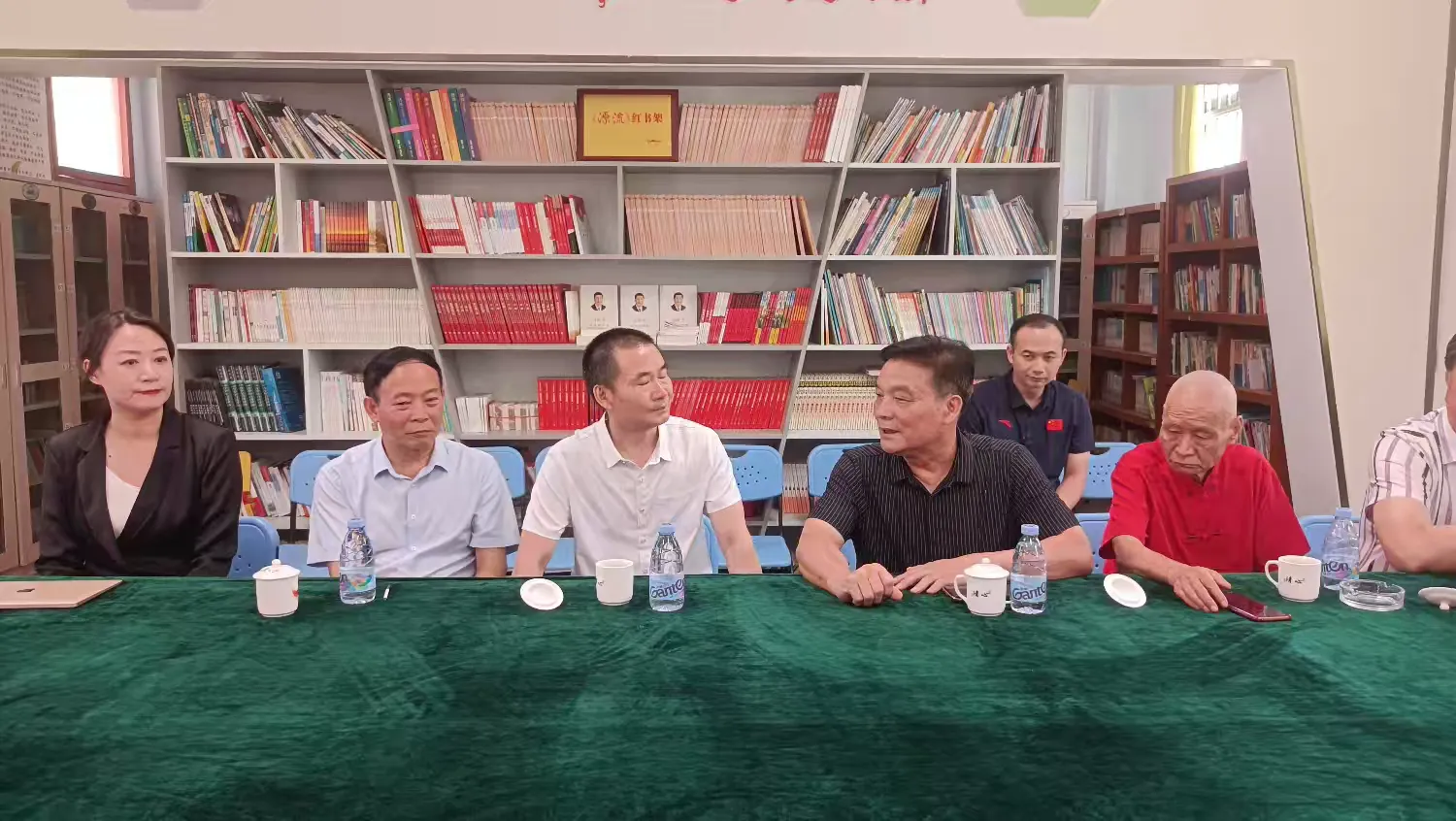 简篇-赓续红色血脉 情系学子爱心公益行 “健康中国校园行” 中小学学生足踝和骨骼健康公益筛查活动