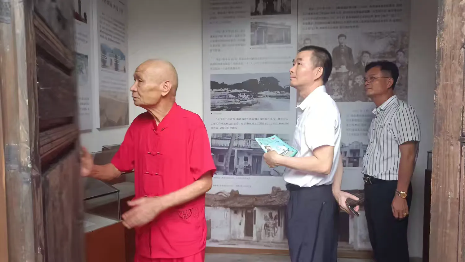 简篇-赓续红色血脉 情系学子爱心公益行 “健康中国校园行” 中小学学生足踝和骨骼健康公益筛查活动
