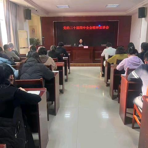 长街进行时2025.11.28