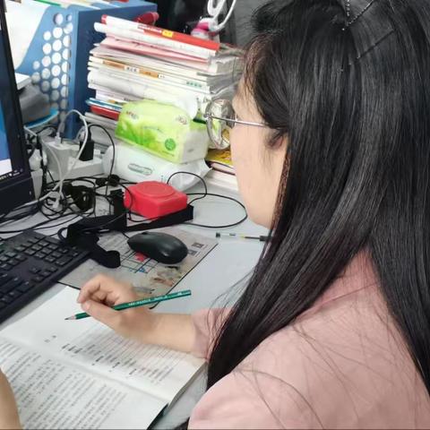 强化数字意识，提升数字素养，掌握数字技能——魏风路初级中学培训纪实