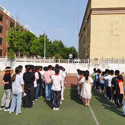 聚焦生命教育，打开心灵之窗----铙山小学开展心理健康教育月活动