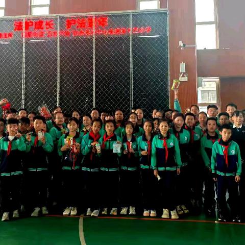法治润童心，实践促成长——记达拉特旗第十三小学五·五班“家长进课堂”特别活动