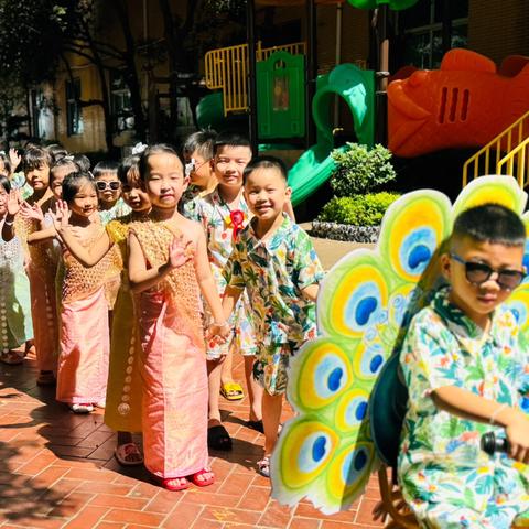 【酷夏成长探索之旅】之蓓蕾幼儿园夏令营中段完美收官周幼儿活动剪影