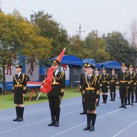 “爱护生态环境  共建绿色校园”主题升旗仪式