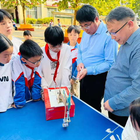 科技强国 筑梦未来——德亭镇中心小学第六届校园科技节纪实