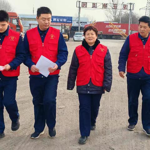 法润物流路 情暖企业心——许昌东区收费站组织开展送法普法志愿服务活动