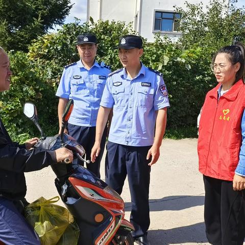 【学思想 强党性 重实践 建新功】康定社区开展“国庆”节前安全生产大检查