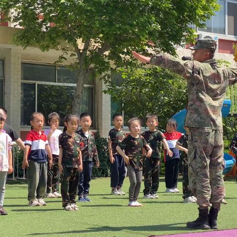 寿光市爱心幼儿园大一班娃娃兵