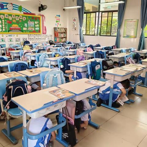 安全记于心 演练践于行——黄圃镇大岑小学举行2026年6月防震应急疏散演练活动