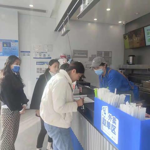 徐楼社区 安全隐患“零容忍”——消防加大力度开展消防安全集中排查行动