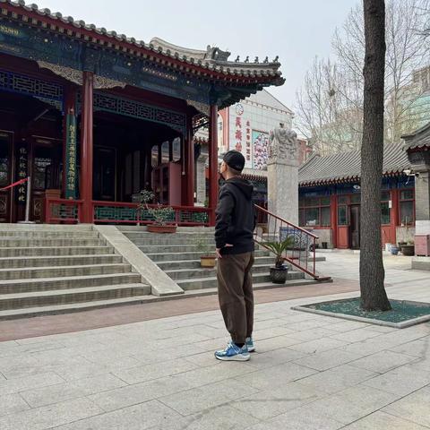 花园路街道清明期间文物安全巡查