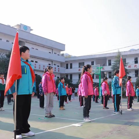 春暖争出艳 花开向未来——大洋路小学教育集团仙渡校区2022学年第二学期开学典礼