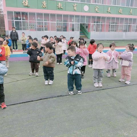 启蒙幼儿园小二班本周影集