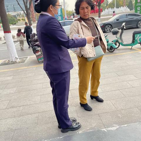 洪洞支行开展老年人及农村居民金融知识普及宣传