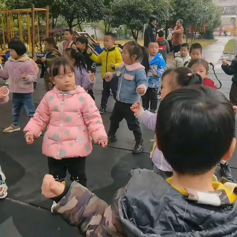 阳光幼儿园苗苗二班大雪节气篇