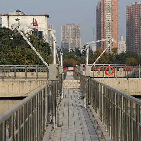 国内领先水平科研项目 “市政污水高效低成本脱氮研究”通过验收